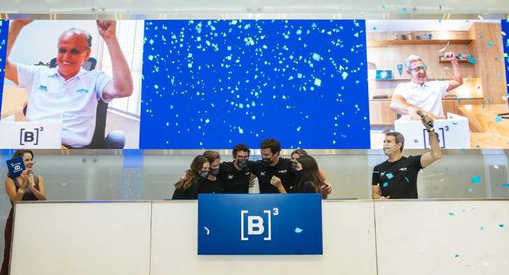 Estreia festiva da Intelbras na B3.