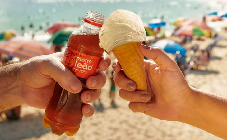 A Leão Alimentos e Bebidas produz bebidas sem gás da Coca-Cola no Brasil. Foto: divulgação.