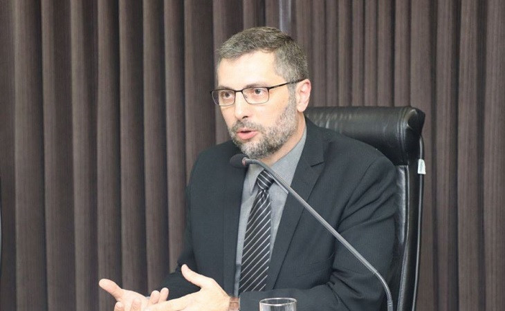 André Luiz Pontin.