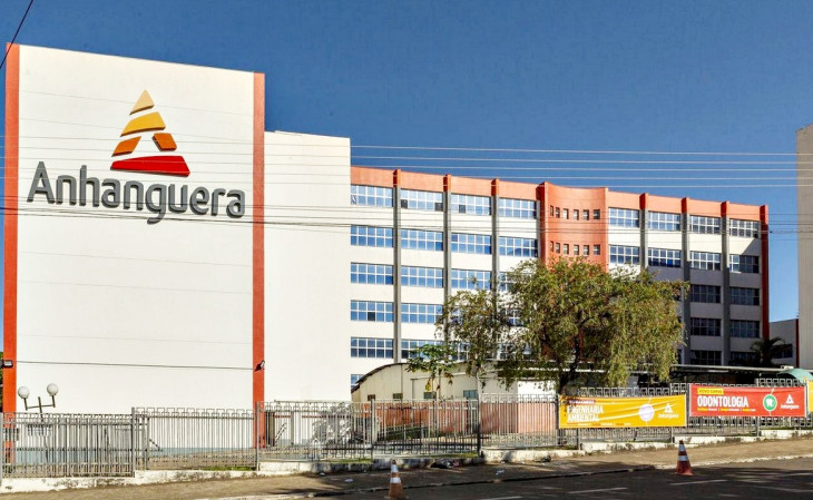 A instituição atua com marcas como Anhanguera e Unopar. Foto: divulgação.