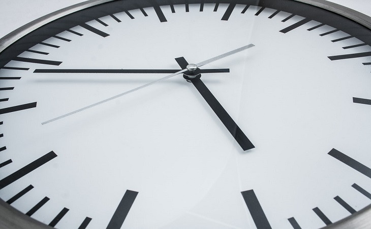 Minutos contados nas palestras do SAP Now. Foto: Pexels.