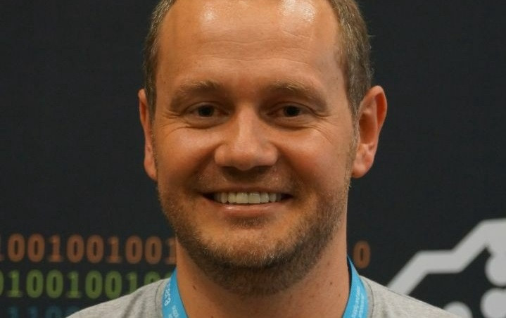 Eduardo Kazmierczak.