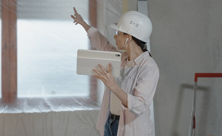 "E o drywall vai aqui". Foto: Pexels.