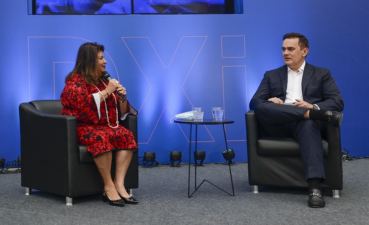 Luiza Trajano e Telmo Costa. Foto: Ricardo Martins.