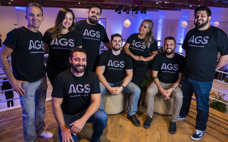 Nova diretoria da AGS. Foto: Matheus Zorzi.
