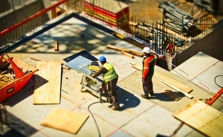 A empresa atende mais de 100 empreiteiras e construtoras. Foto: Pexels