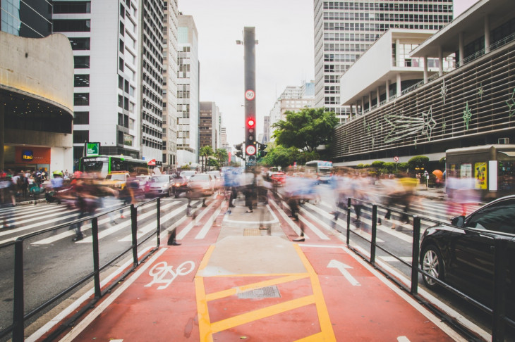 Atonit: do agito da Paulista para o mundo. Foto: Pexels.