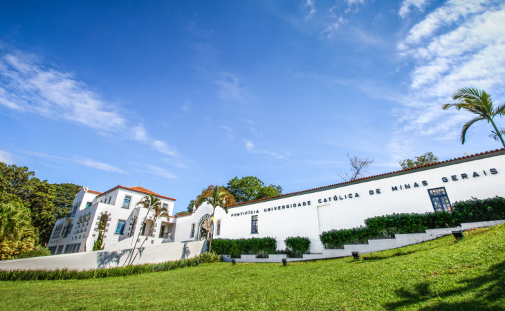 A instituição tem mais de 100 cursos de graduação e mais de 700 pós-graduações.Foto: divulgação.