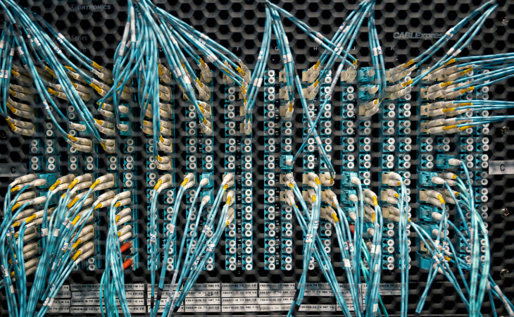 A Highline tem mais de 2 mil quilômetros de fibra óptica na Europa e Américas. Foto: Pexels