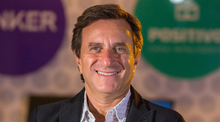 Hélio Rotenberg tem motivos para sorrir. Foto: Divulgação.