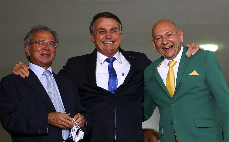 Los três amigos: Guedes, Bolsonaro e Hang. Foto: Marcelo Camargo/Agência Brasil