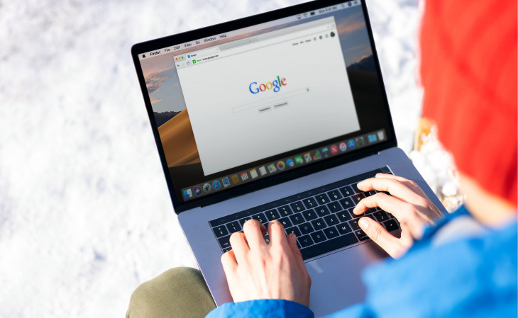Os cursos são pagos e realizados totalmente on-line. Foto: Pexels