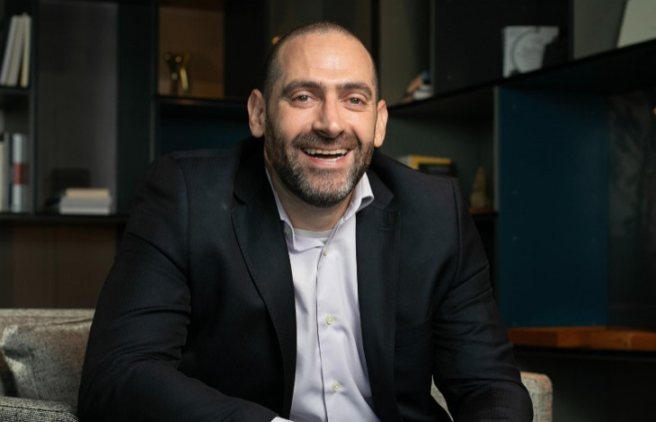 Danni Mnitentag, líder de Diversidade & Inclusão da Microsoft Brasil.