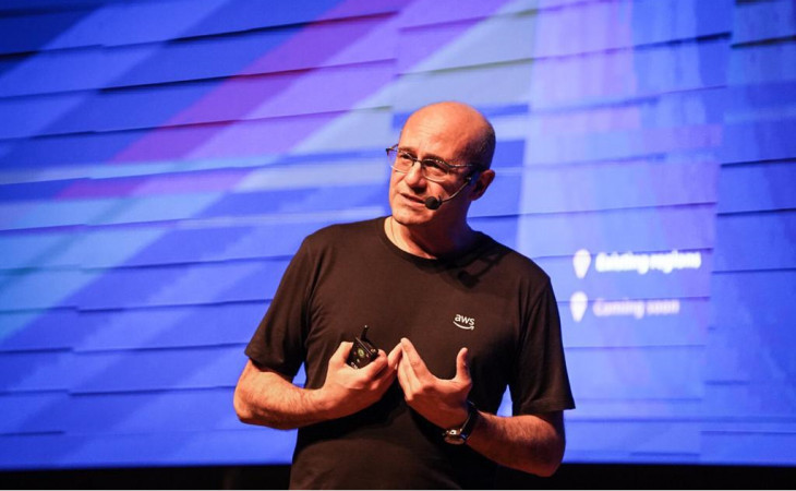 Cleber Morais, diretor geral para o setor corporativo da AWS no Brasil. Foto: divulgação.