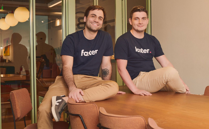 Vitor Filipe e Daniel Dahia, fundadores da Faster. Foto: divulgação.