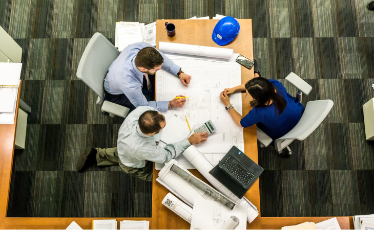 Startups terão que desenvolver projetos e soluções para duas frentes: suprimentos e planejamento de obras. Foto: Pexels