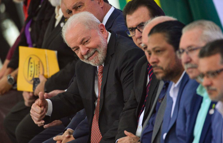 Lula durante ato com sindicatos.  Foto: Marcelo Camargo/Agência Brasil