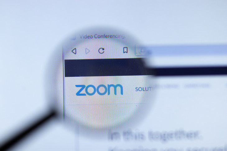 A vida ficou complicada para o Zoom. Foto: Depositphotos.