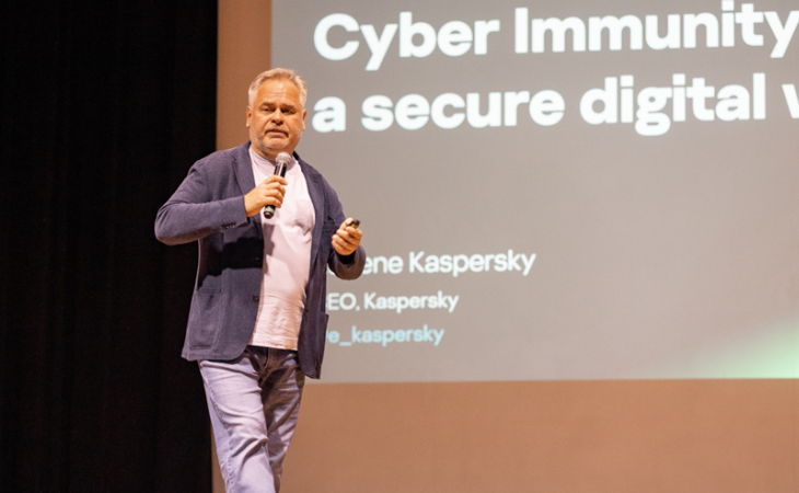 Eugene Kaspersky, CEO da Kaspersky, no evento de inauguração do laboratório (Foto: Divulgação)