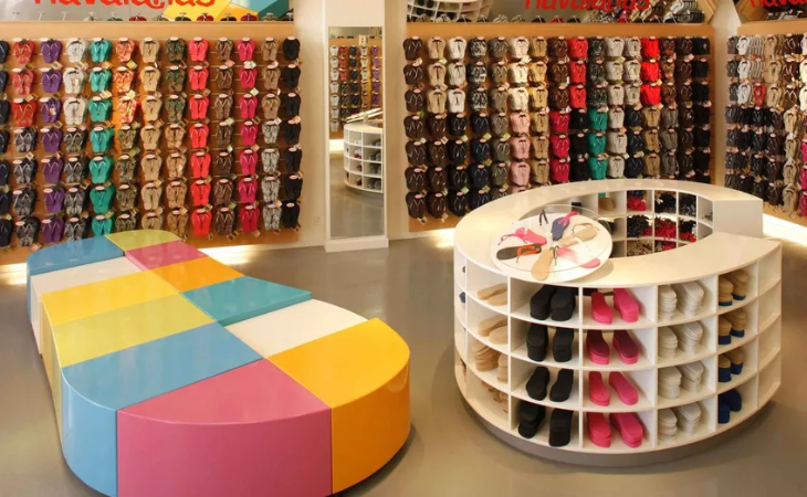 Mais de 150 milhões de brasileiros compram pelo menos um par de Havaianas a cada ano (Foto: Divulgação)