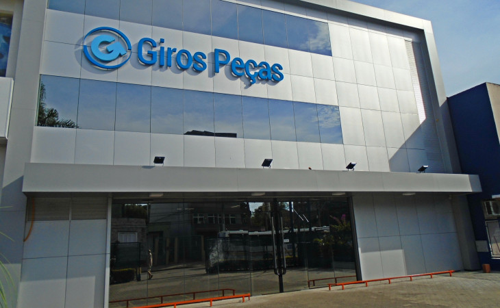 A Giros Peças possui unidades em Palhoça, Porto Alegre e Curitiba. Foto: Divulgação