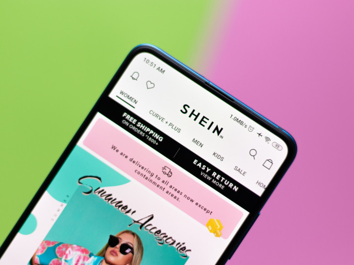 Shein está sacudindo o mercado brasileiro. Foto: Depositphotos.