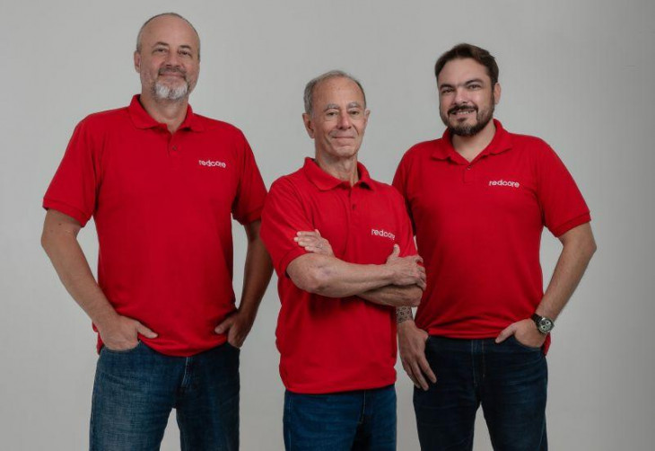Gustavo Zaniboni, Cezar Taurion e Vinicius Cezar.