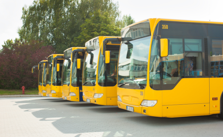 O Transfácil conta com uma frota de 2,4 mil veículos (Foto: Depositphotos)