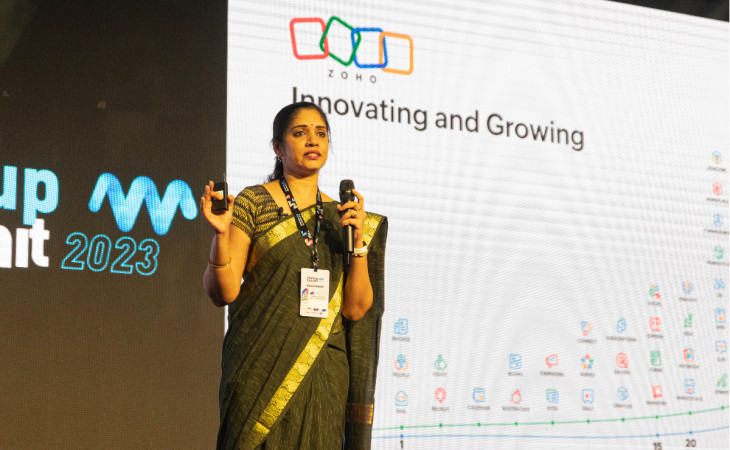 Kuppulakshmi Krishnamoorthy, head global do Zoho for Startups, durante o Startup Sumit. Foto: divulgação.