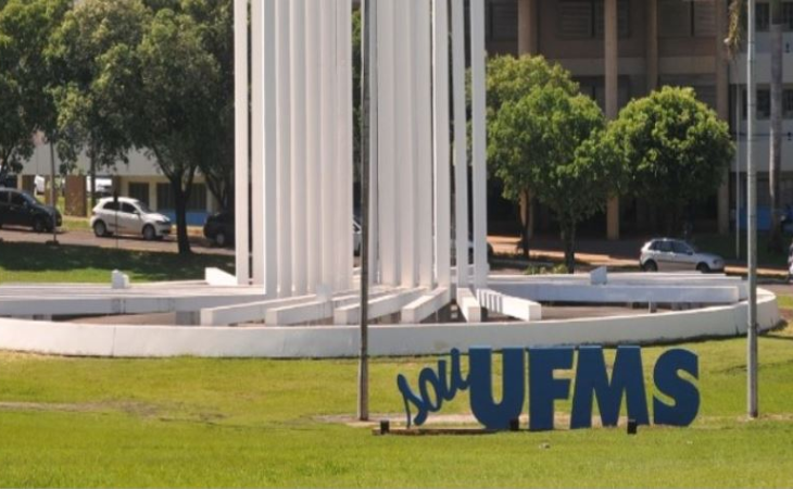 Universidade oferece cursos de graduação e pós-graduação presenciais e a distância (Foto: Divulgação)