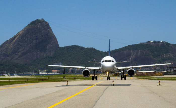 Yield da ponte-aérea chegou a R$ 1,5569. Foto: Divulgação