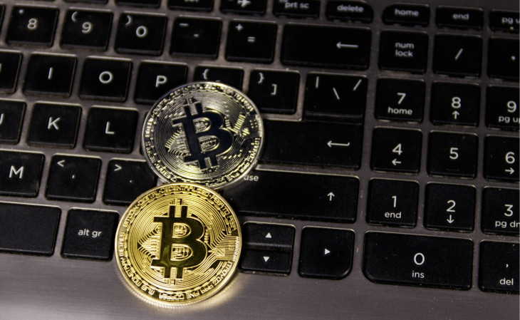 O Mercado Bitcoin possui mais de 200 criptomoedas disponíveis e mais de 3,8 milhões de clientes. Foto: Depositphotos