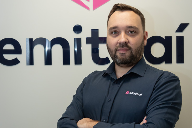 Alan Knetsch, co-fundador da Emiteaí. Foto: Divulgação/Emiteaí