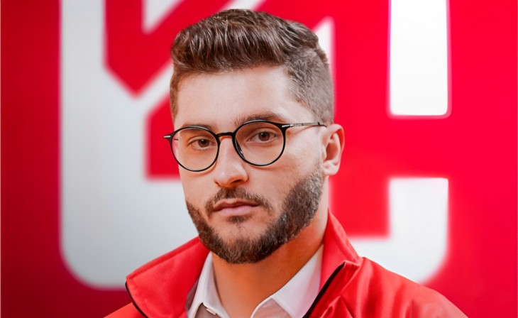 Dener Lippert, CEO e fundador da V4. Foto: LinkedIn.