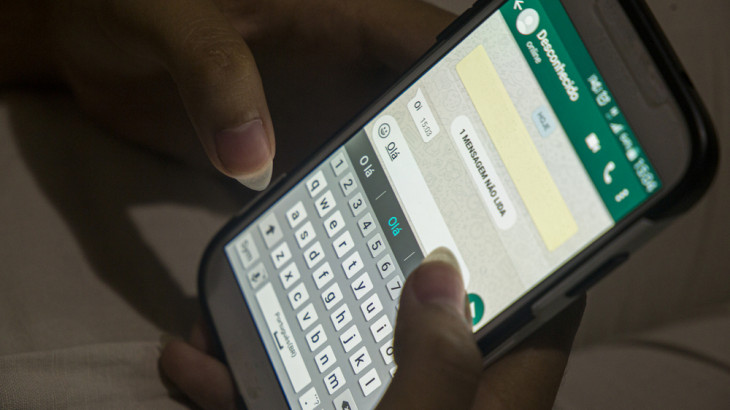 Golpe do WhatsApp é uma praga no Brasil. Foto: Depositphotos.