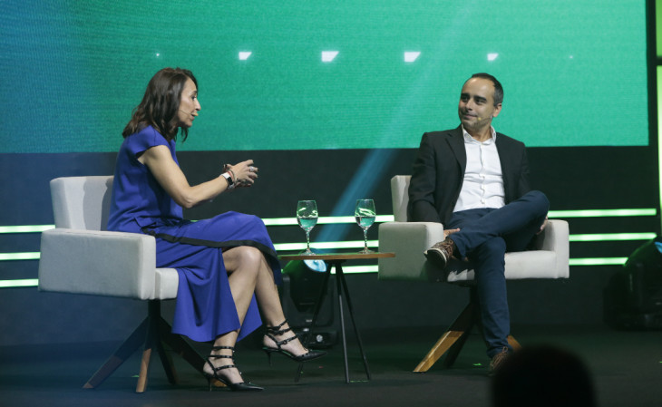 Cristina Palmaka, presidente da SAP Latam, e José Manuel Silva, CEO Latam da Natura Pay e novos negócios. Foto: divulgação.