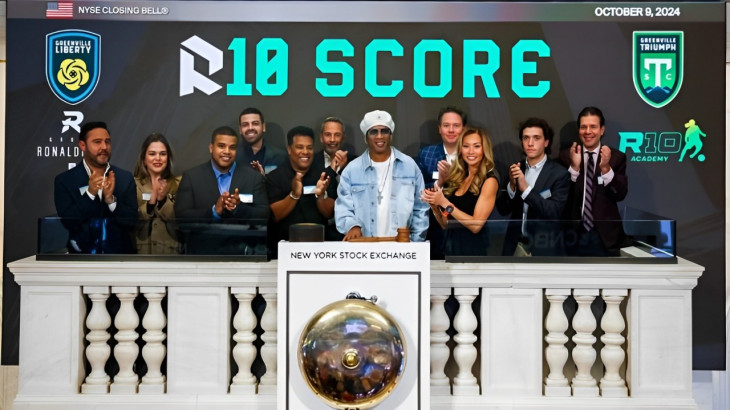 Ronaldinho Gaúcho em evento no NYSE - Foto: Instagram