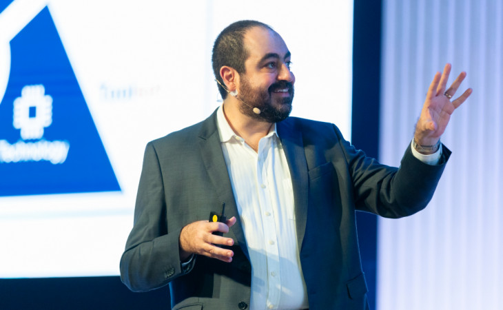 Edgar Macari, Diretor Analista e chairman da Conferência Gartner Data & Analytics 2025. Foto: divulgação.
