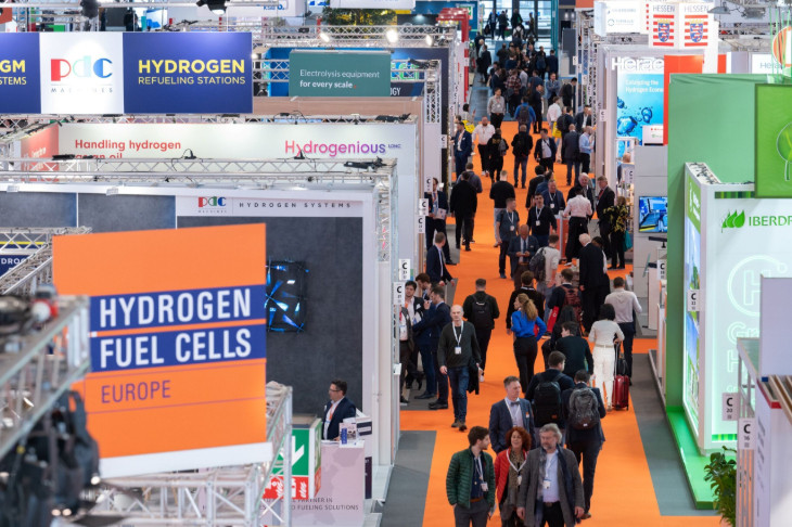 Corredores da Hannover Messe na última edição.