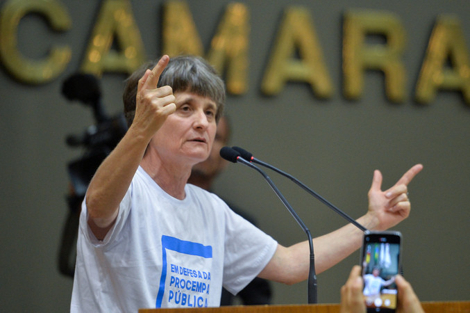 Vera Guasso, em um evento na Câmara de Vereadores de Porto Alegre. Foto: Débora Ercolani/CMPA