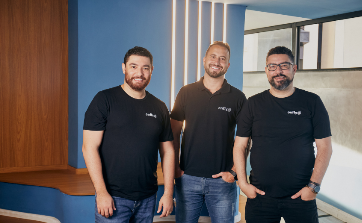 Da esquerda para direita: Elvis Soares (diretor comercial), Marcelo Linhares (CEO e cofundador) e Elvimar Martins (COO e cofundador) (Foto: Divulgação)