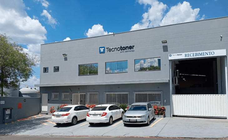 A Tecnotoner é especializada em suprimentos para impressão. Foto: divulgação.