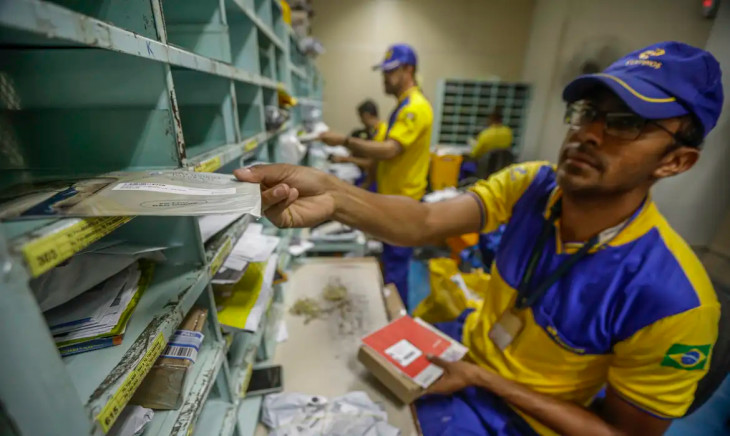 Funcionários dos Correios. Foto: Joedson Alves/Agência Brasil.