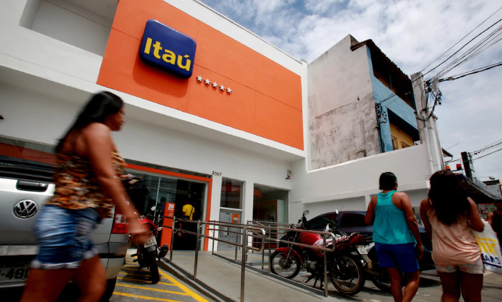 Agência do Itaú. Foto: Depositphotos.