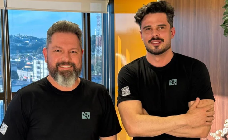 Thiago Pinto (CTO), à esquerda, Gabriel Giacomet (CEO) (Foto: Divulgação)