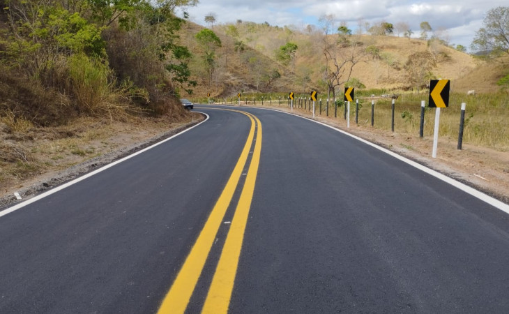 Rodovia MG-311, no Vale do Rio Doce - Foto: DER-MG