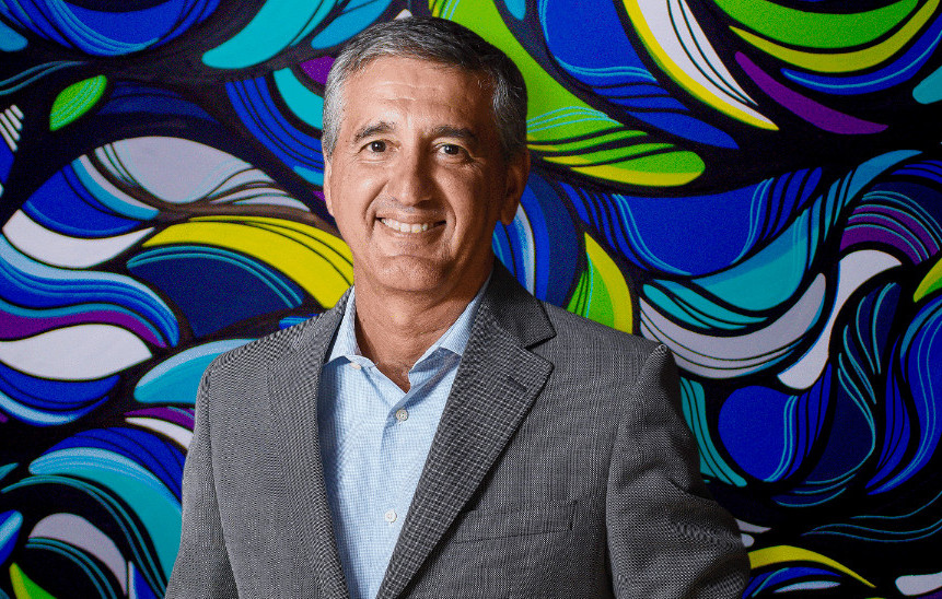 Stefanini dobra dinheiro para compras