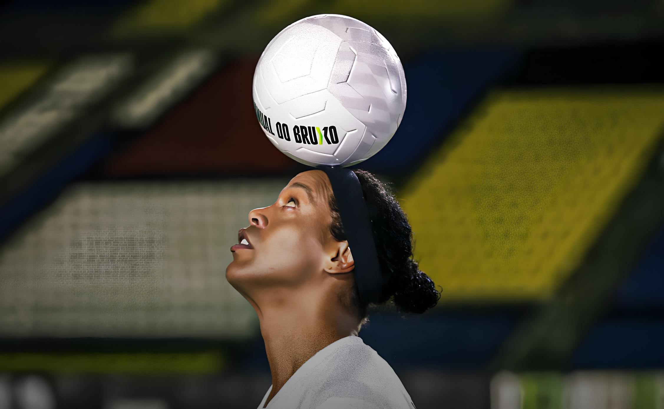 Ronaldinho lança “peneira” à distância - Baguete